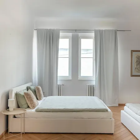 아파트 Radlinskeho By Ellements, Spacious Old Town