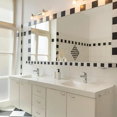 Radlinskeho By Ellements, Spacious Old Town 아파트